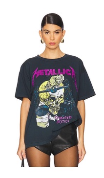 Metallica Damaged Justice Merch Tee