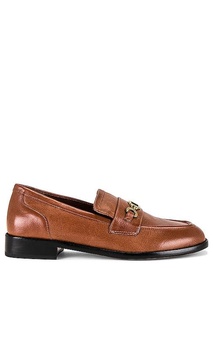 Patricia Loafer