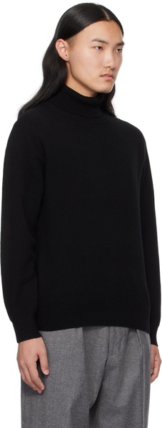 Black 9G Turtleneck