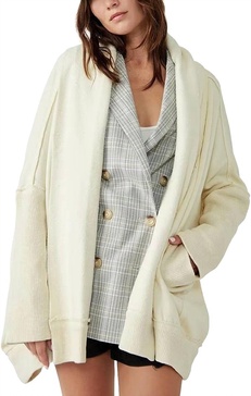 monday - friday cardi in nilla cream