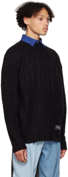 Black Fluic Sweater