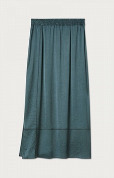 women's widland skirt in shadow