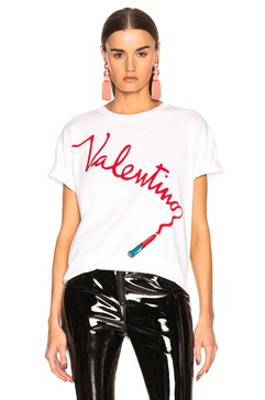 Lipstick Graphic Tee