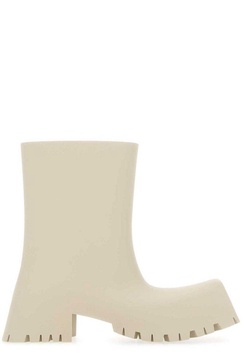 Balenciaga Woman Ivory Rubber Trooper Boots