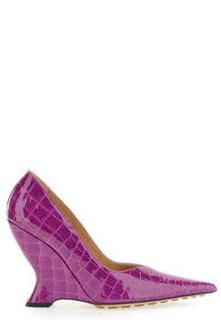 Bottega Veneta Embossed Punta Pumps