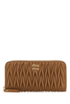 Miu Miu Logo-Plaque Quilted Zipped Wallet