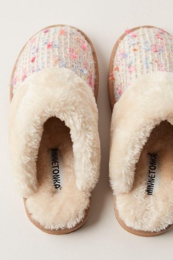 FP X Minnetonka Ribbon Chesney Slippers