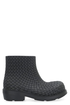 Puddle Intrecciato rubber ankle boots