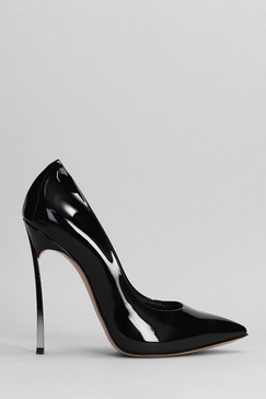 Blade Pumps In Black Patent Leather