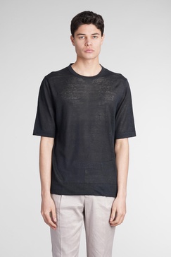 T-shirt In Black Linen