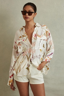 Relaxed Floral Print Shirt in Ivory