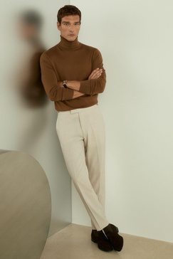 Merino Roll Neck Jumper in Tobacco Brown