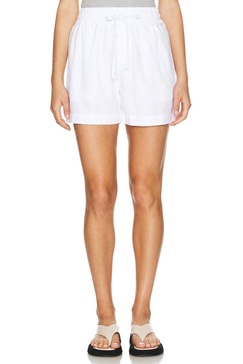 brezzy shorts in white