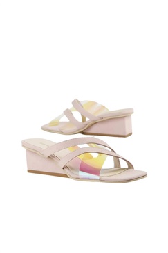 women's strappy square wedge in pink