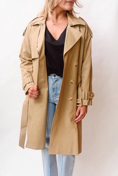 edda trench coat in tan