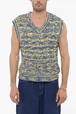 v-neck sleeveless otreto sweater