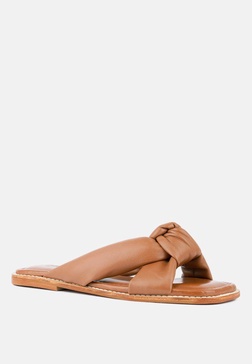 chubs tan puffy strap sliders flat