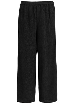 Wide-leg pleated trousers