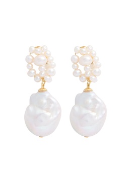 Tra-la-la pearl drop earrings 