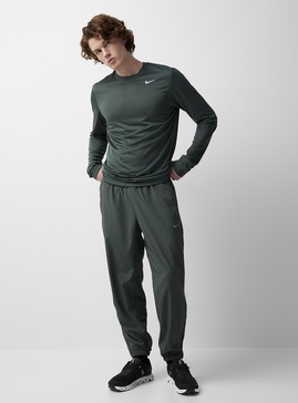 Lightweight fabric jogger