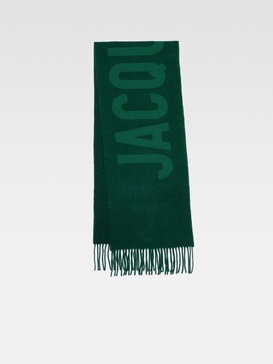 The Jacquemus scarf