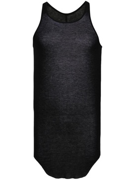 raw-cut ribbed tank top