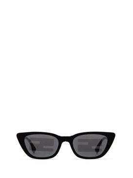 Fendi Eyewear Cat-Eye Frame Sunglasses