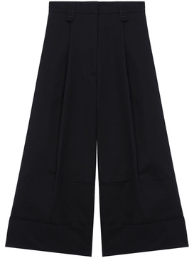 wide-leg cropped trousers