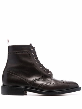 Goodyear-sole Wingtip ankle boots