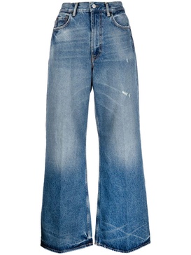 wide-leg jeans