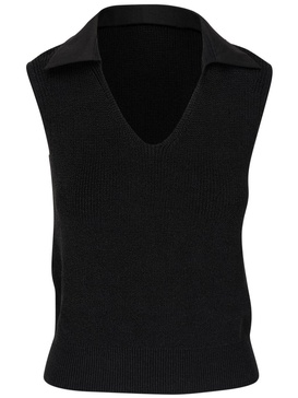 fine-knit sleeveless top