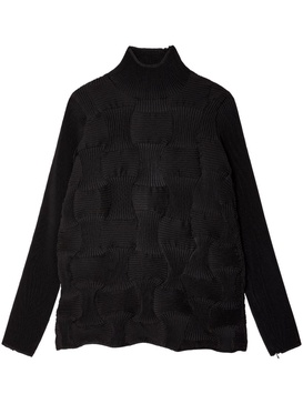 waffle-effect long-sleeve top