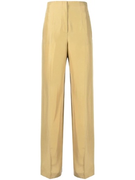 straight-leg trousers 