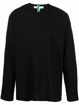 long-sleeved cotton T-shirt