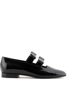 leather bow detailing loafers