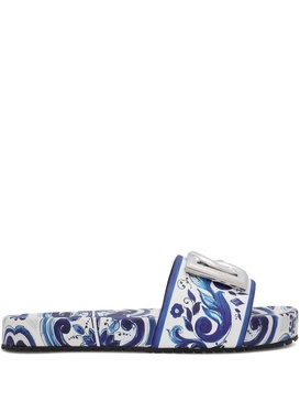 Majolica-print leather slides