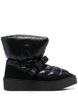 padded buckle-fastening boots