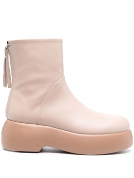 Nancy rear zip-fastening boots