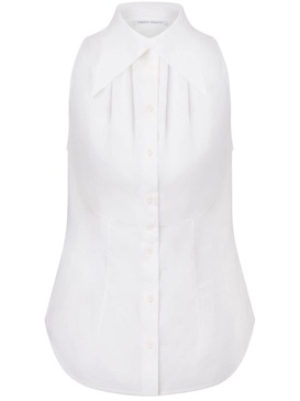 sleeveless gathered shirt