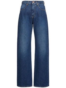 Ease mid rise boyfriend jeans