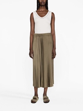 women's pleated skirt in oliva hunter green