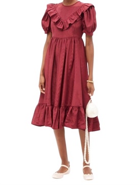 may dress in burgundy moire