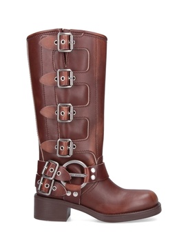 Buckle detail boots