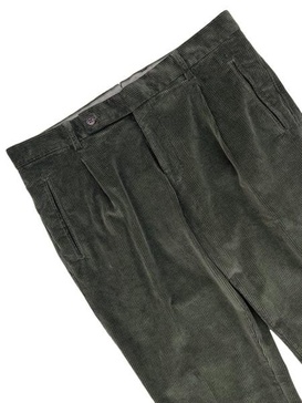 Corduroy Pleated Chino Pants In Army Green