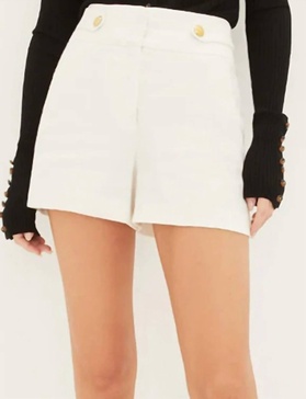 runo short in white