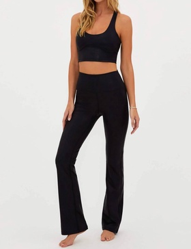 myra flare legging in onyx houndstooth