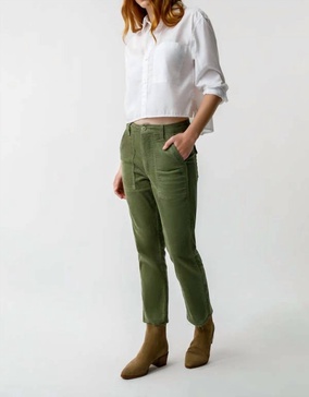 corduroy easy army trouser in tea leaf