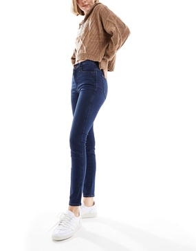 Madewell high rise skinny jeans in dark wash