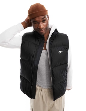 Nike Club puffer vest in black