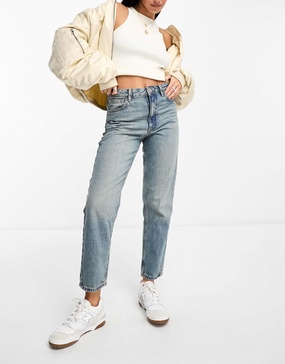 Mango mom jeans in light wash